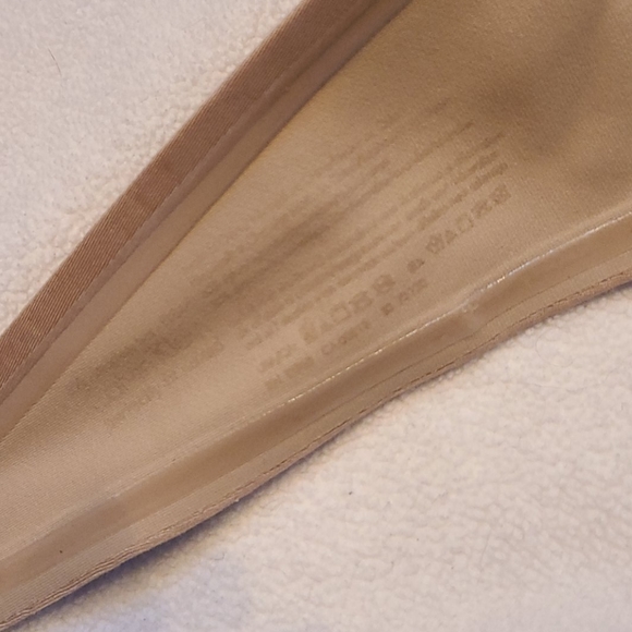 Strapless Calvin Klein Bra - Picture 3 of 3